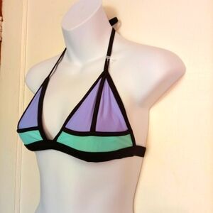 🛍️ BUNDLE ONLY🛍️Xhilaration Green and Purple Bikini Top with Adjustable Straps